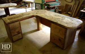 desk, desk, reclaimed wood desks, Ontario, HD Threshing Floor Furniture, Gerald Reinink, rustic,